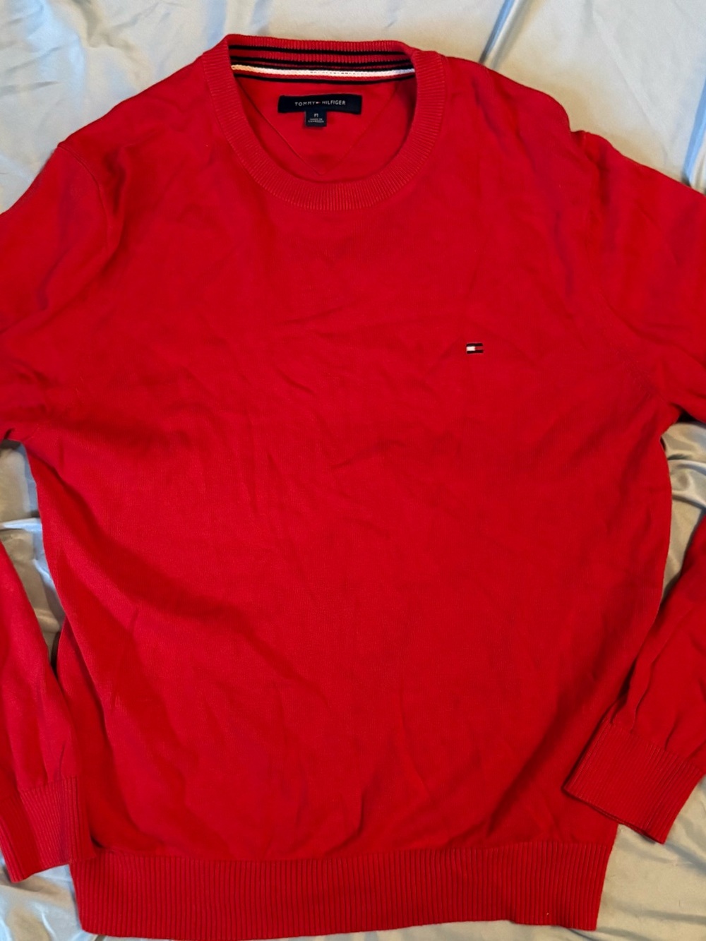 Tommy Hilfiger Men’s Red Cotton Crewneck Sweater Embroidered Logo Medium